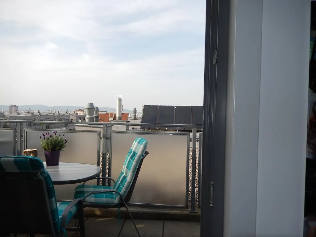 Panorama Apartment Vienna