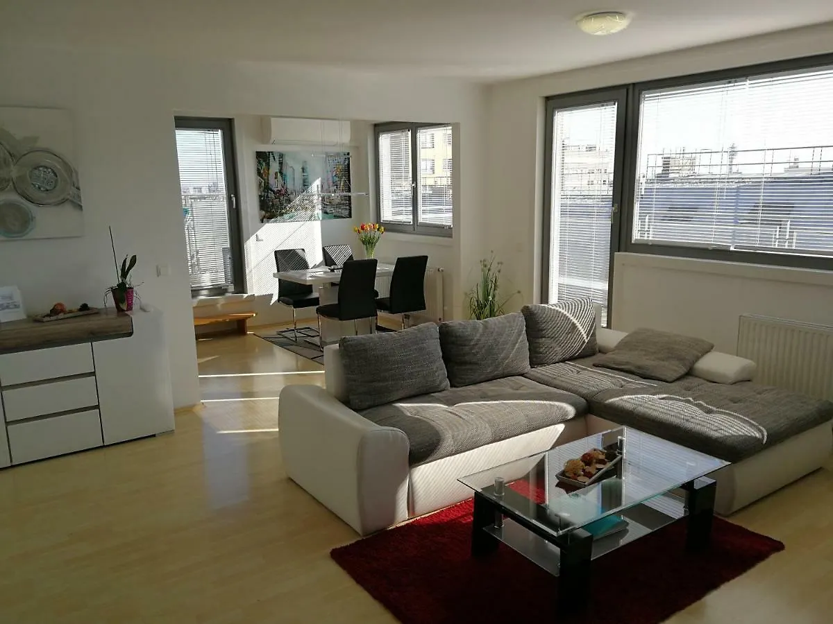 Panorama Apartment Vienna